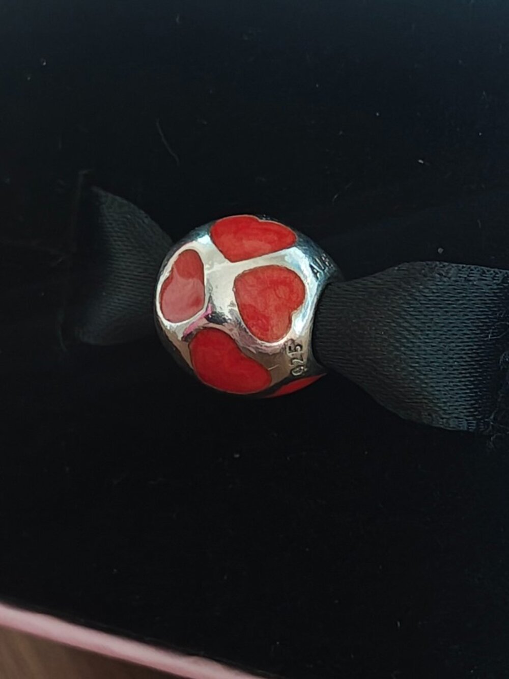 Authentic Retired Pandora Love You Red Enamel Charm 790543EN17 - Picture 8 of 8
